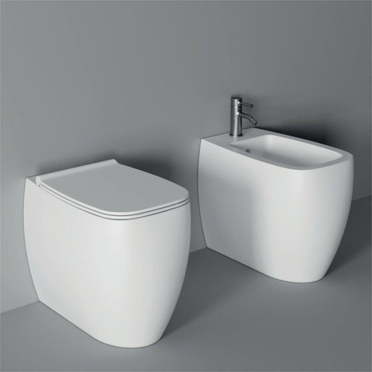 Sanitari filomuro Alice Ceramica Nur H45 senza brida con sedile soft close