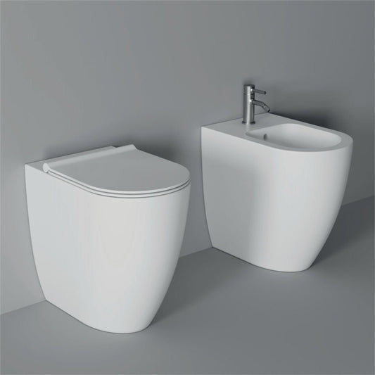 Coppia sanitari filomuro Alice Ceramica Form H50 senza brida con coprivaso soft close