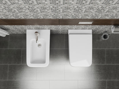 Coppia sanitari in ceramica filomuro Square WC e bidet con sedile soft close
